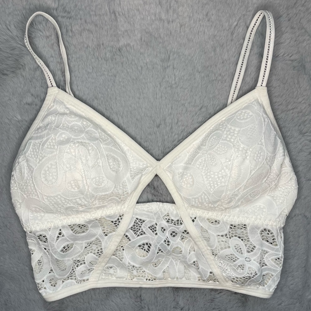 Gilly Hicks White Longline Crochet Lace Bralette Medium